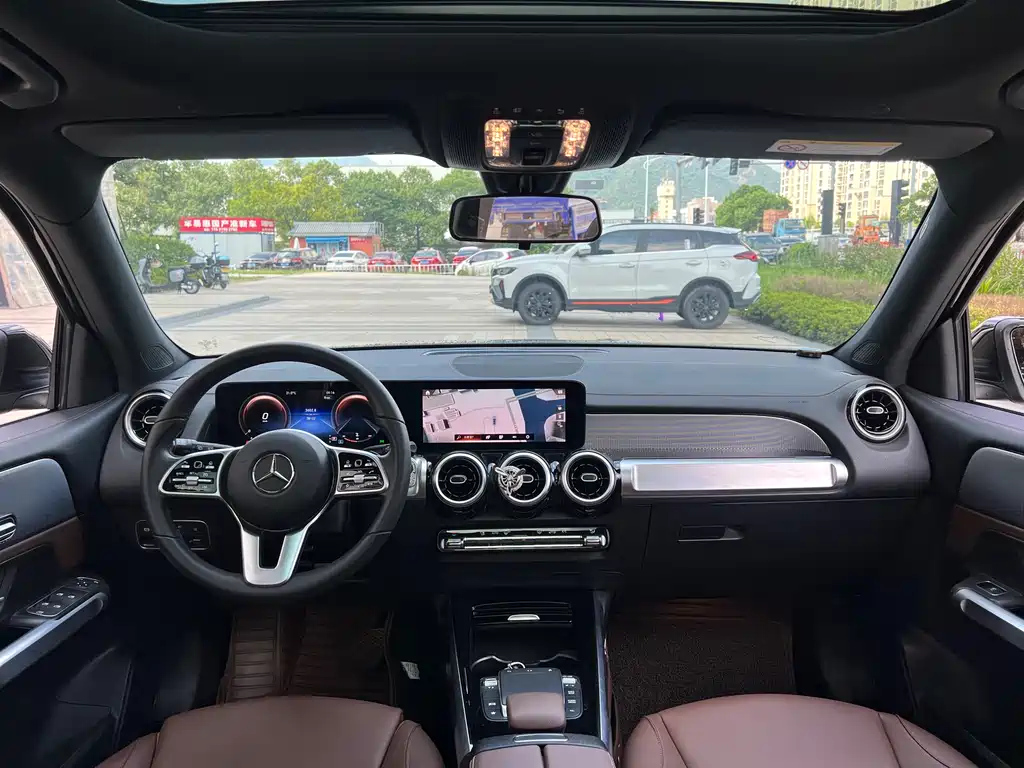 MERCEDES BENZ GLB 2022