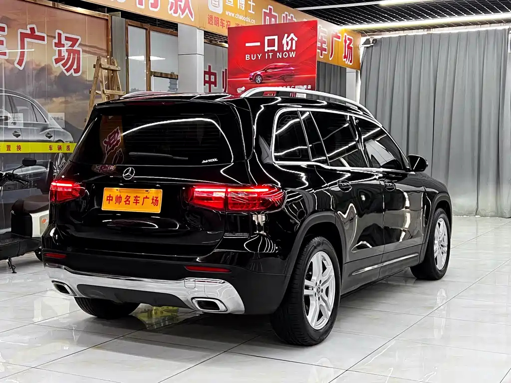 MERCEDES BENZ GLB 2021