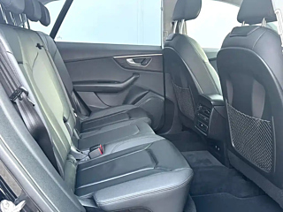 AUDI Q8  2021 YEAR 45 TFSI LUXURY  ELEGANT TYPE 2021