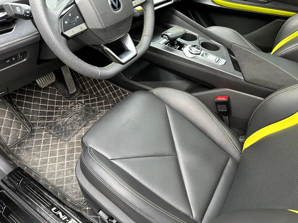 CHANGAN UNI-V 2022