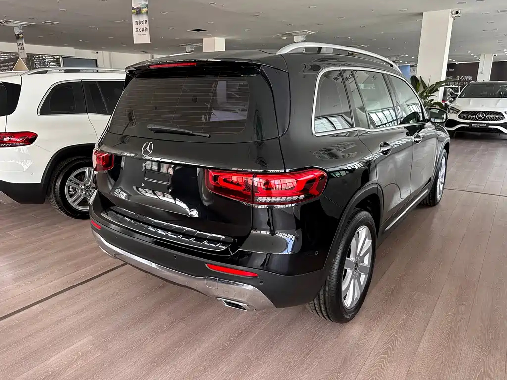 MERCEDES BENZ GLB 2020