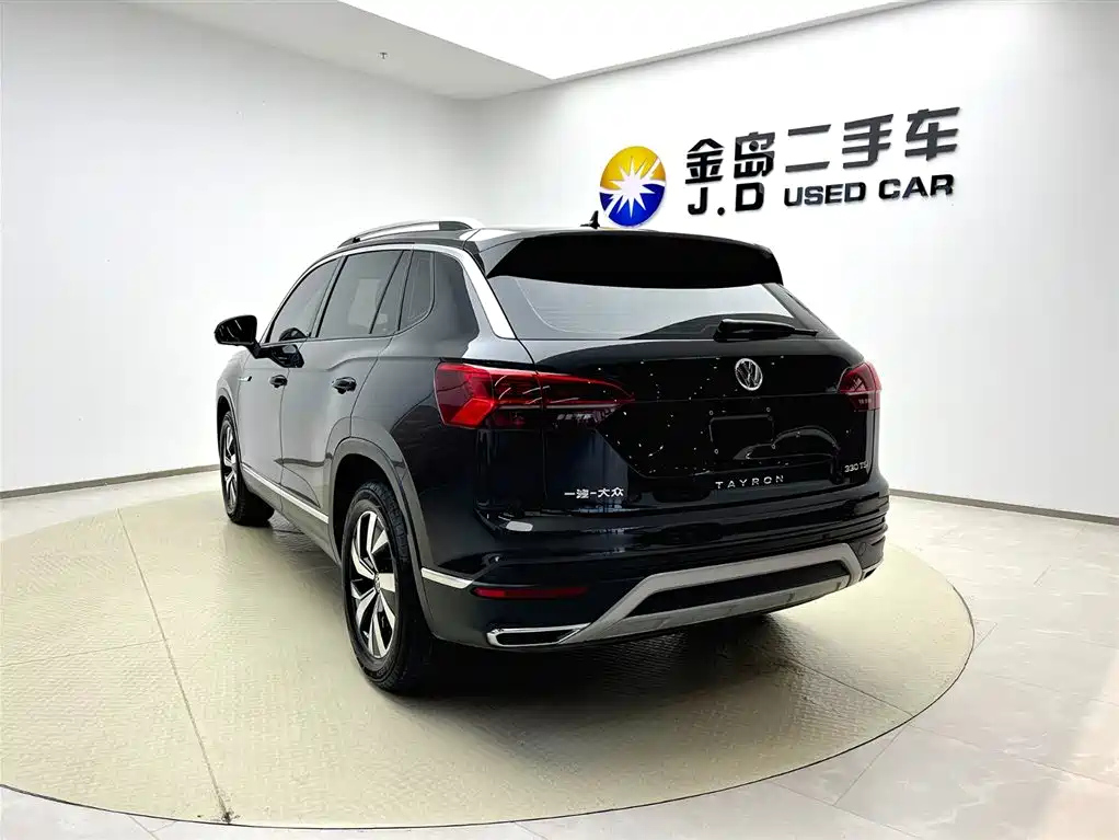 VOLKSWAGEN TAYRON 2021