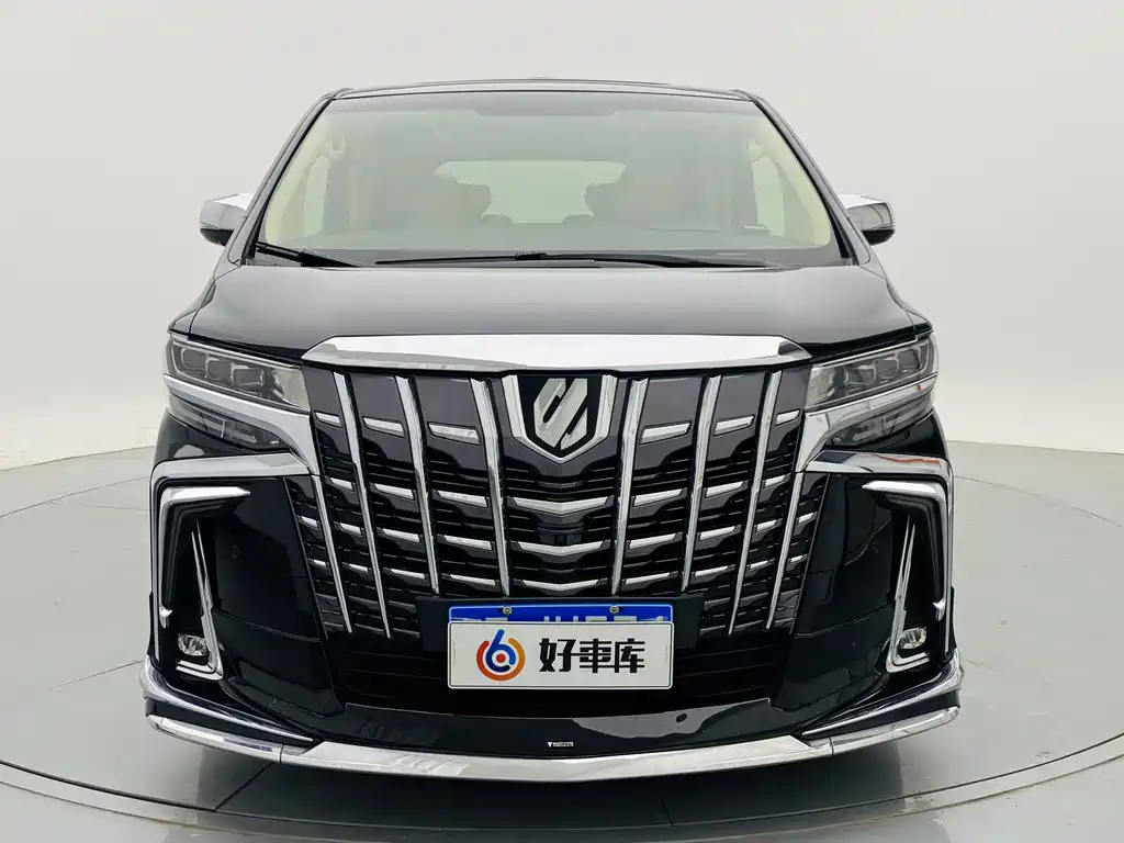 TOYOTA ALPHARD 2018