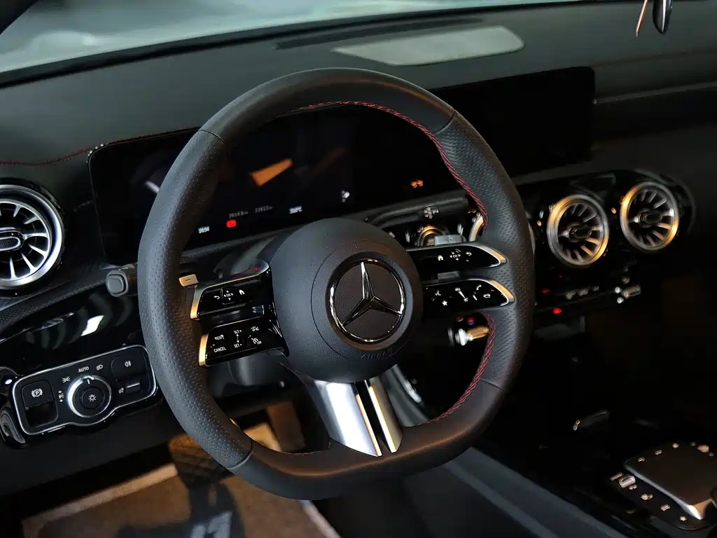 MERCEDES BENZ A-CLASS 2024