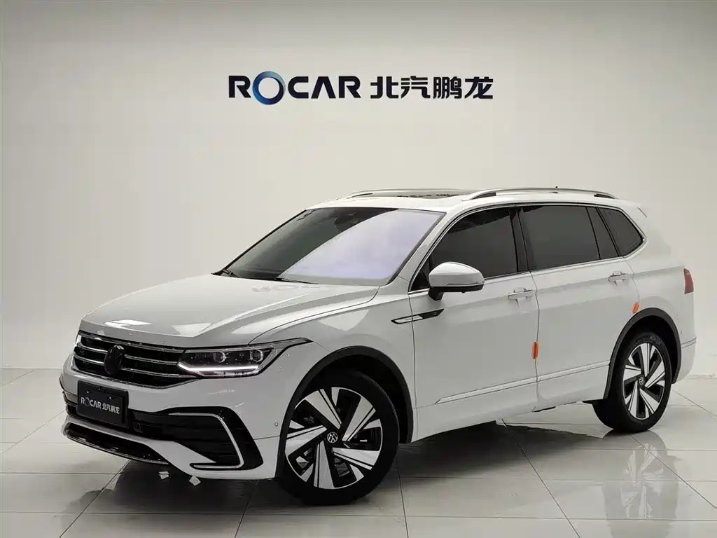 VOLKSWAGEN TIGUAN L 2023