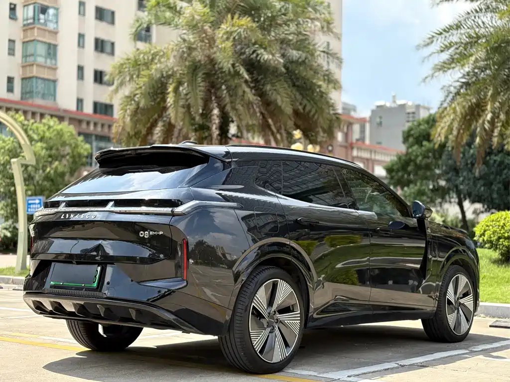 LYNK&CO 08 NEW ENERGY 2023