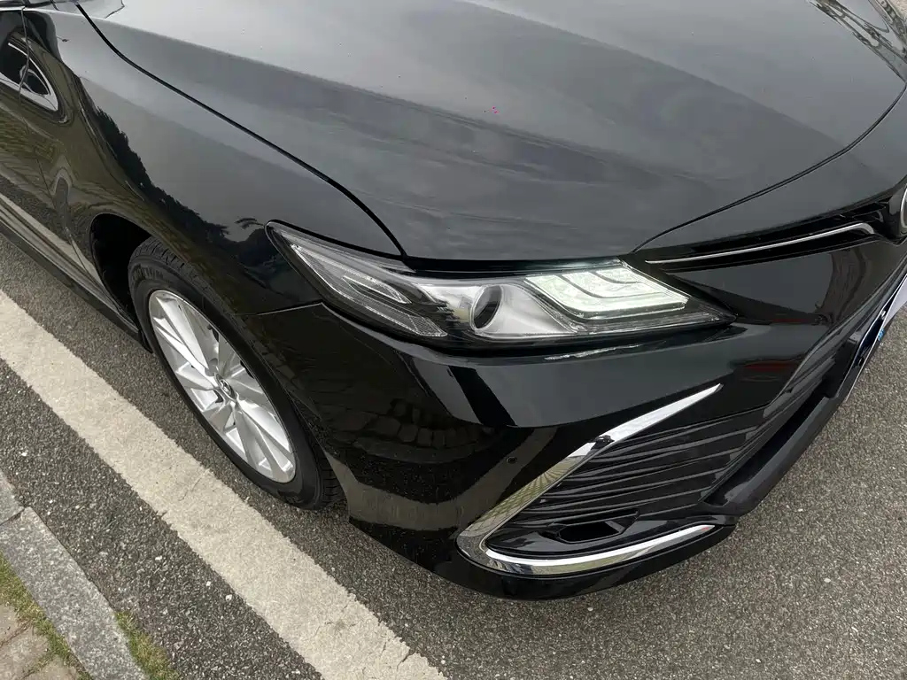 TOYOTA CAMRY 2021