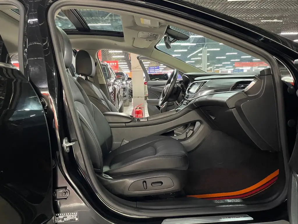 BUICK LACROSSE 2021