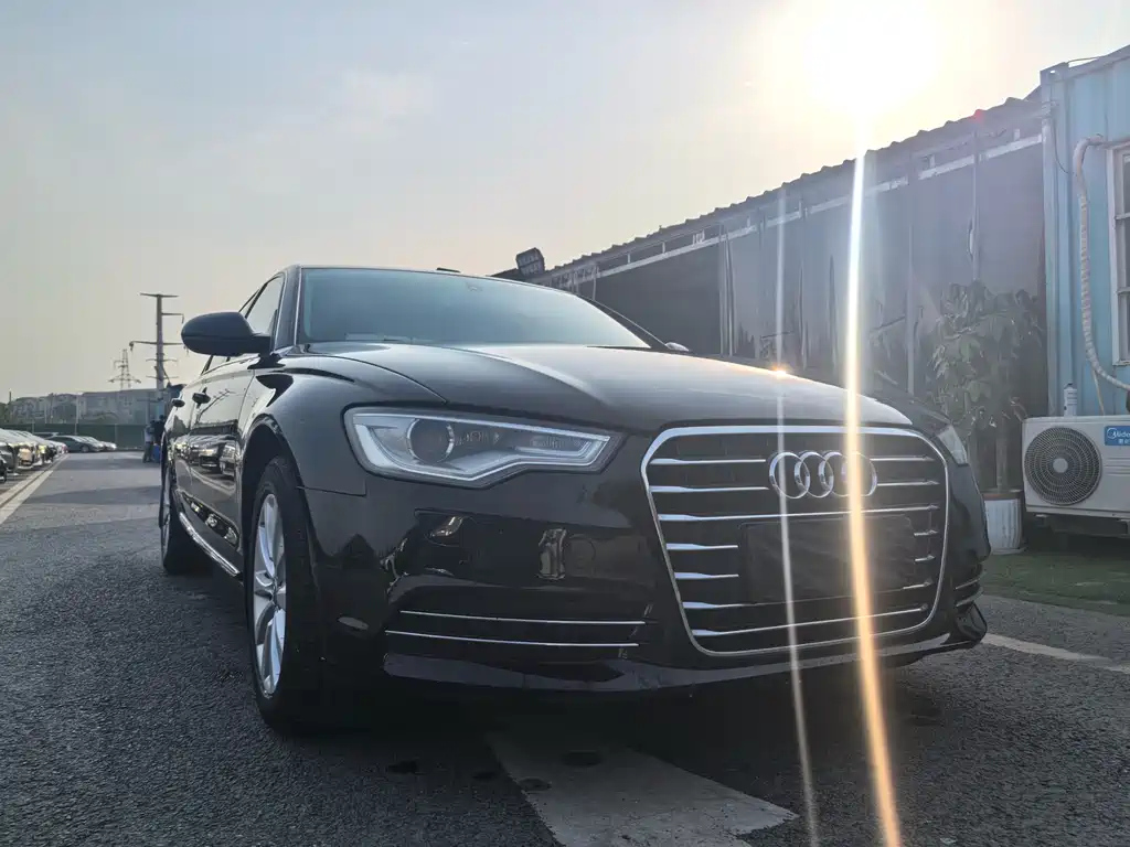 AUDI A6L 2012
