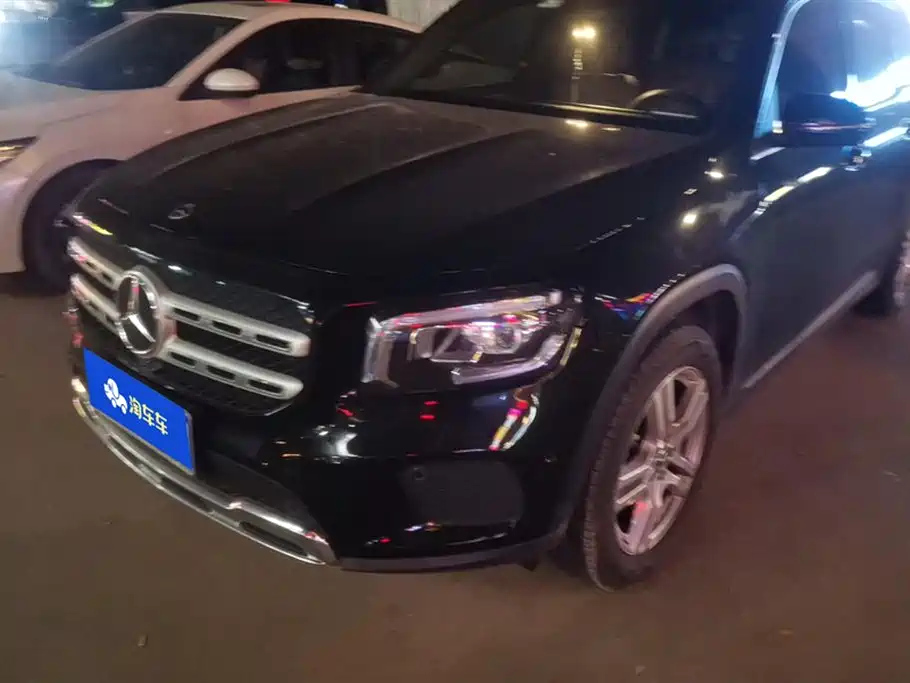 MERCEDES BENZ GLB 2021