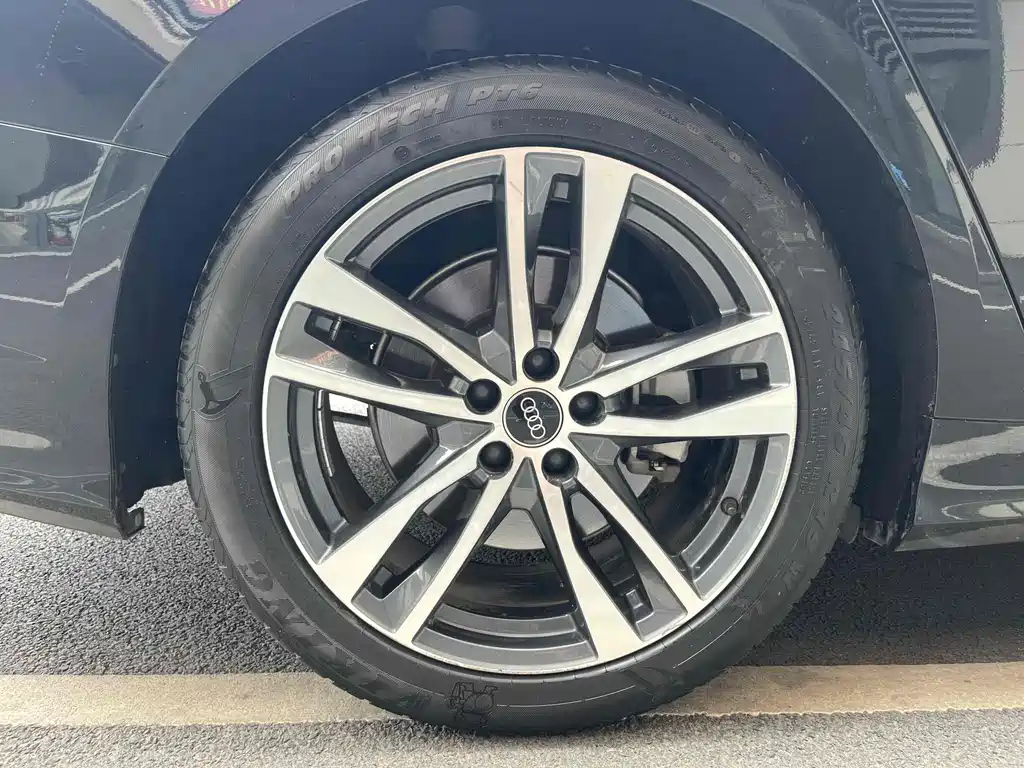 AUDI A6L 2022