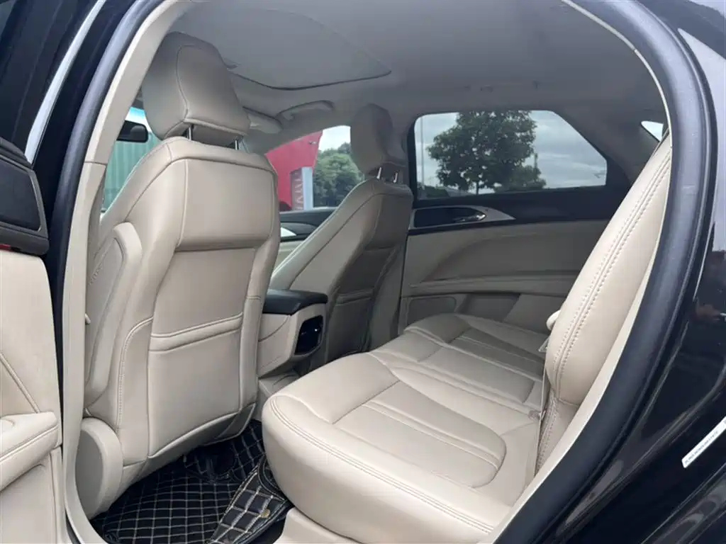 LINCOLN MKZ 2020
