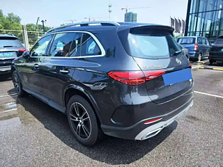 MERCEDES BENZ GLC  2025