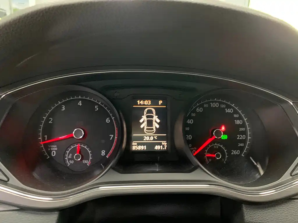 VOLKSWAGEN PASSAT 2017