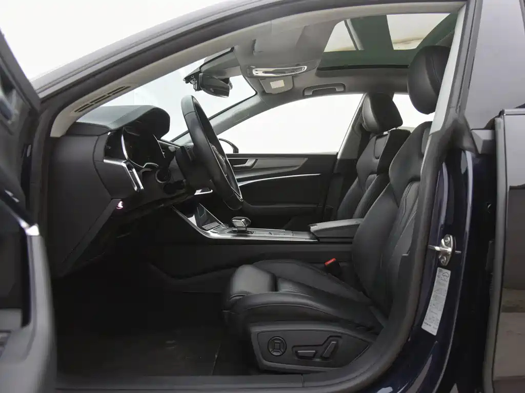 AUDI A7 2021