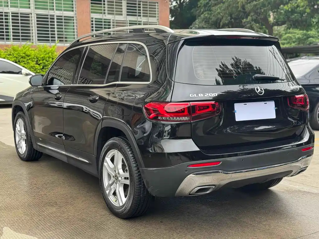MERCEDES BENZ GLB 2022