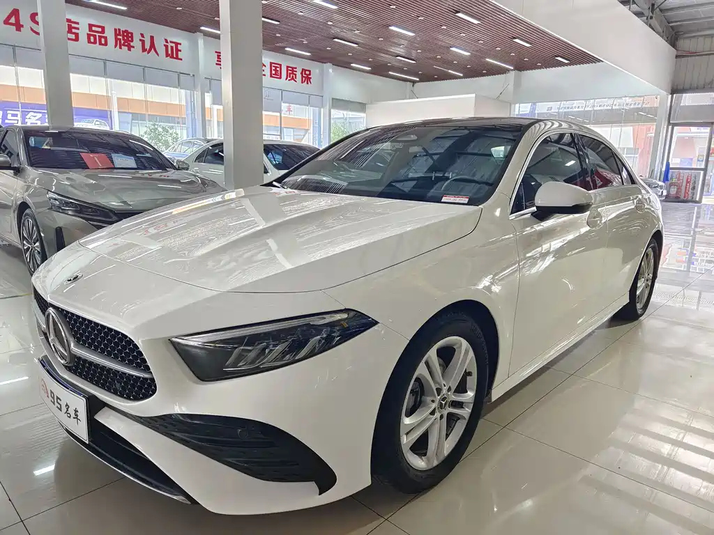 MERCEDES BENZ A-CLASS 2023