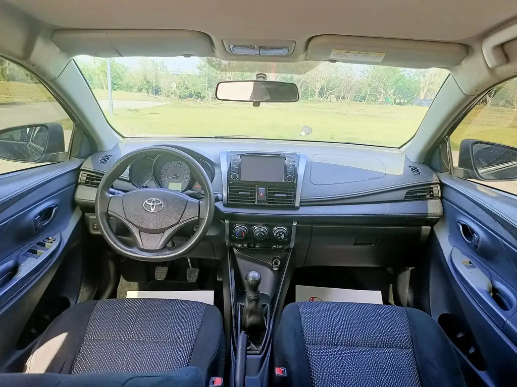 TOYOTA VIOS 2015