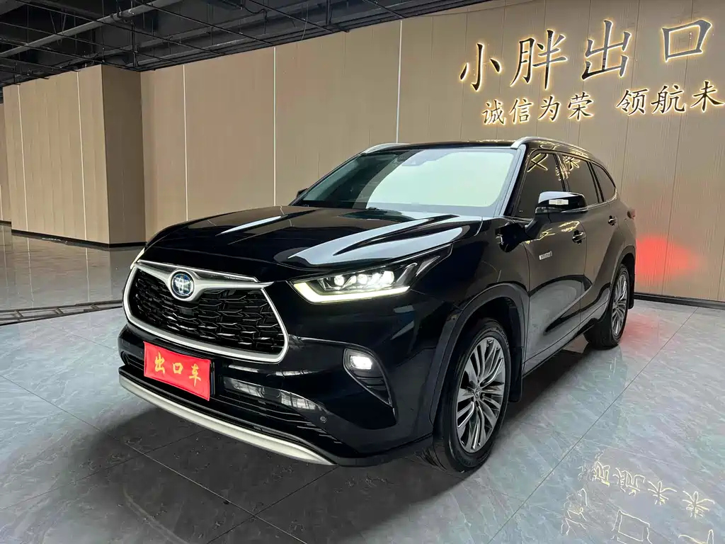 TOYOTA HIGHLANDER