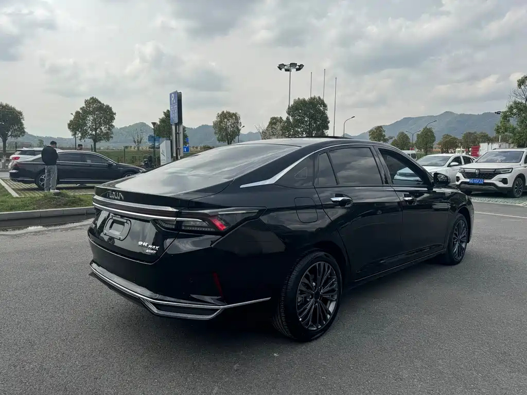 DONGFENG AEOLUS MAX 2021
