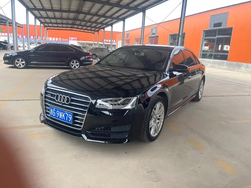 AUDI A8 2017