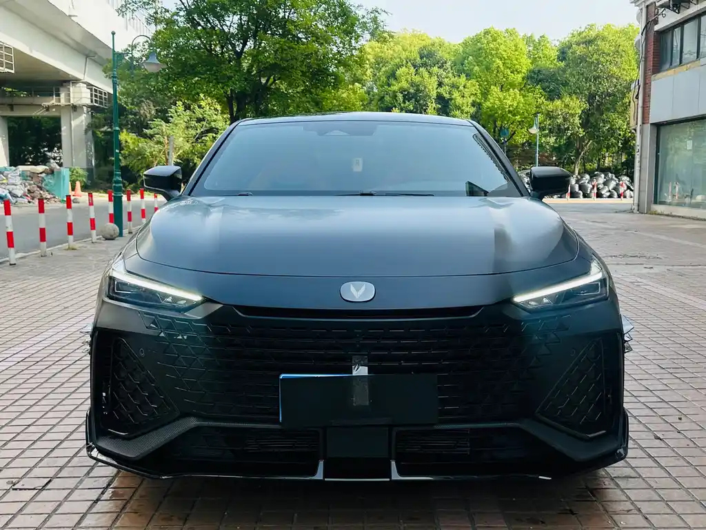 CHANGAN UNI-V 2023
