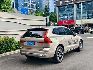 VOLVO XC60 2025 YEAR B5 4WD DELUXE EDITION 2025