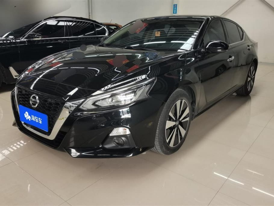 NISSAN TEANA 2021