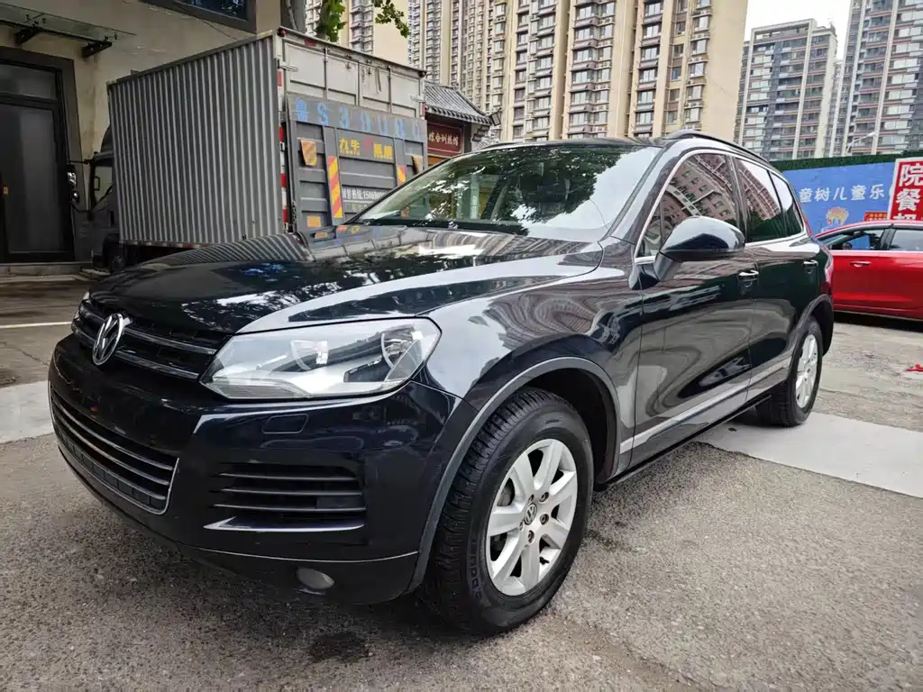 VOLKSWAGEN TOUAREG 2011