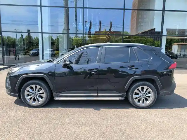 TOYOTA WILDLANDER 2020