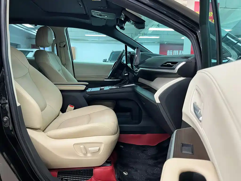 TOYOTA SIENNA SIENNA 2021