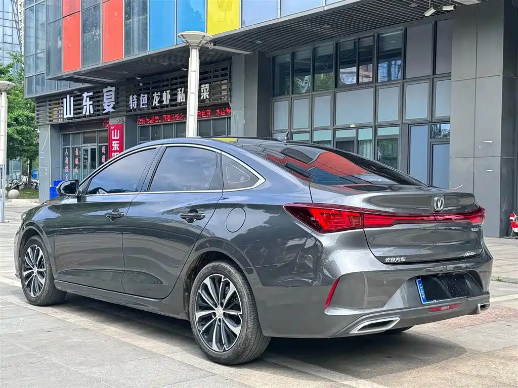 CHANGAN EADO 2023