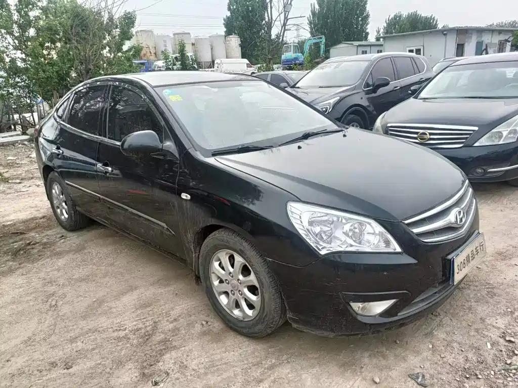 HYUNDAI CELESTA 2009