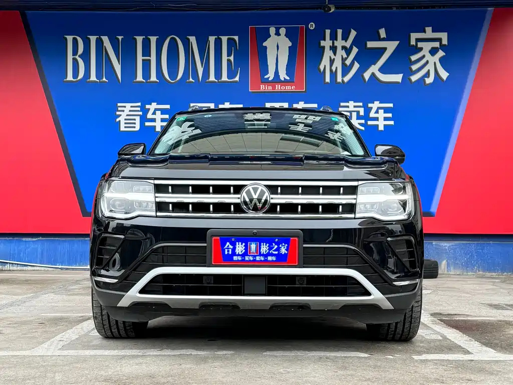 VOLKSWAGEN TOURAN 2022