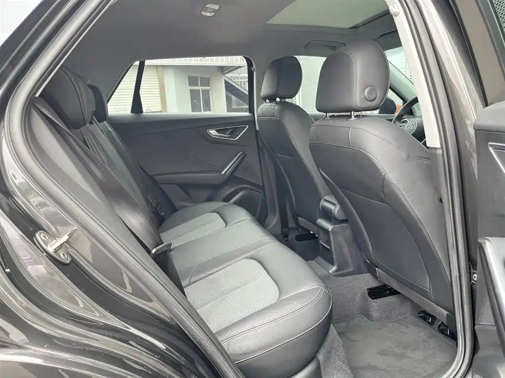 AUDI Q2L 2020
