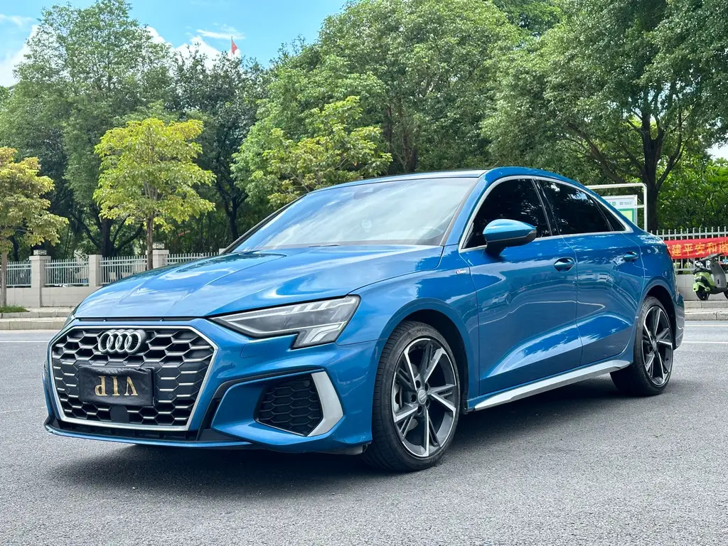 AUDI A3 2022