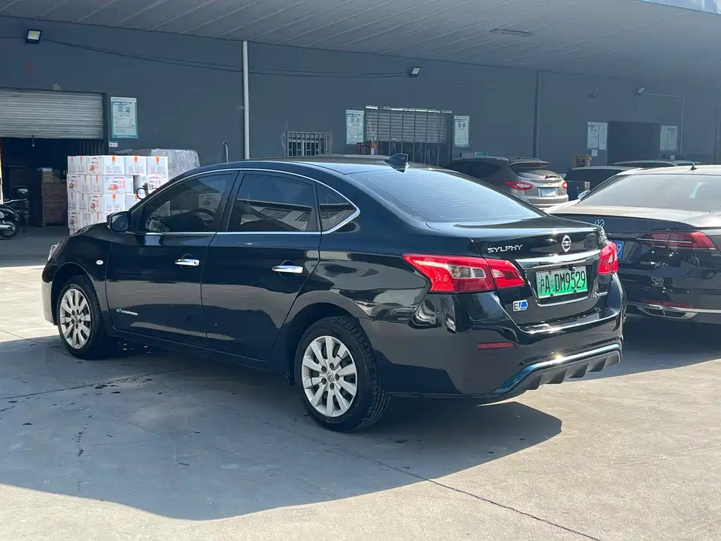 NISSAN SYLPHY . E-POWER 2020