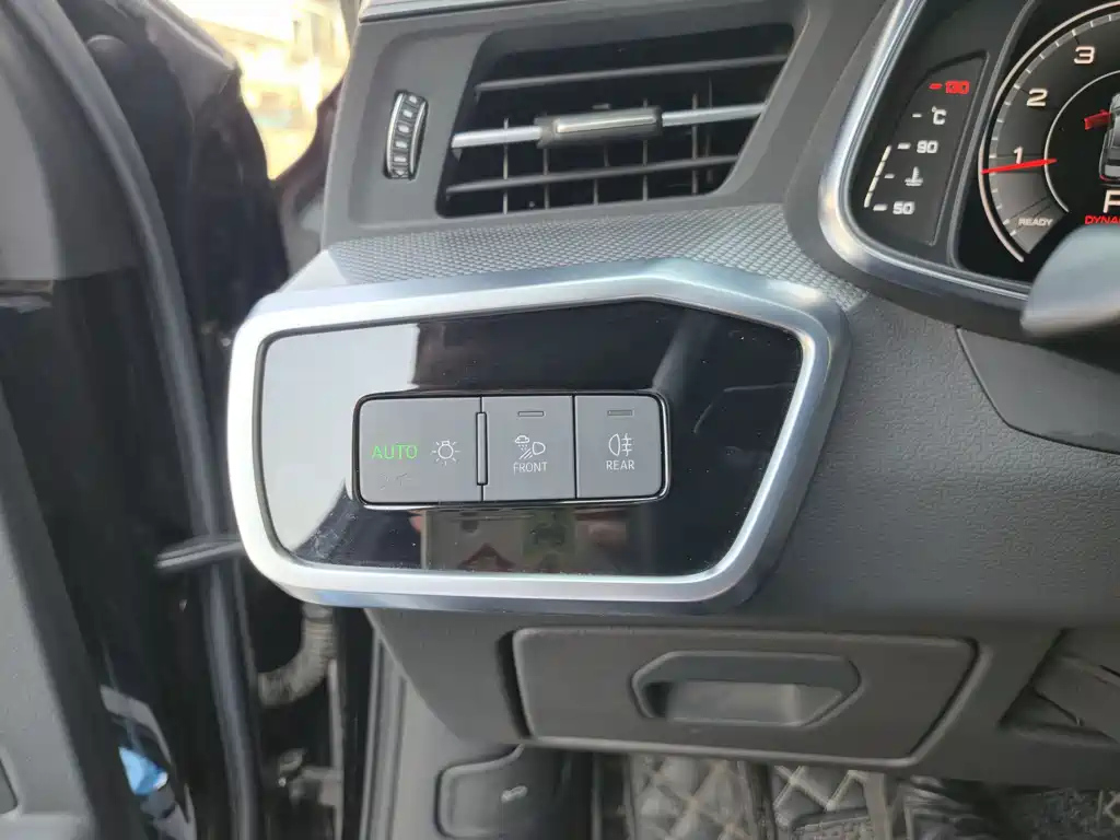 AUDI A6L 2019