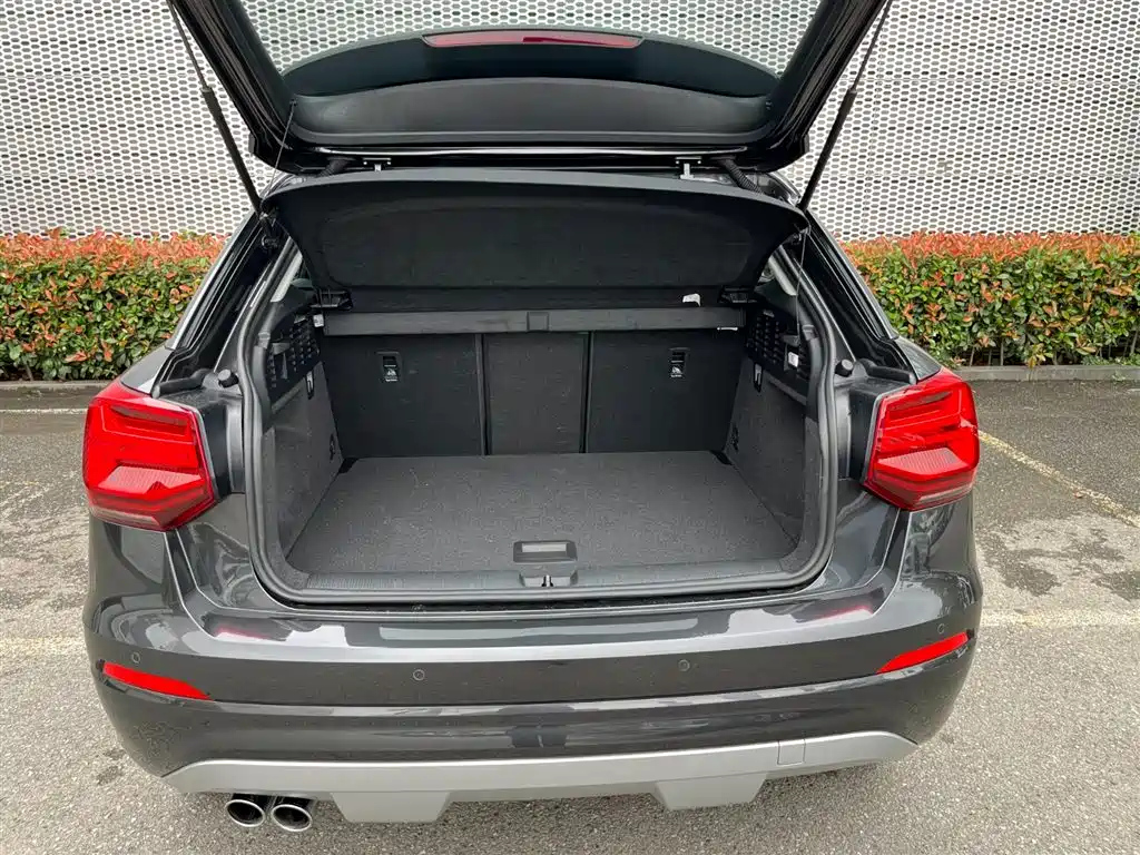 AUDI Q2L 2020