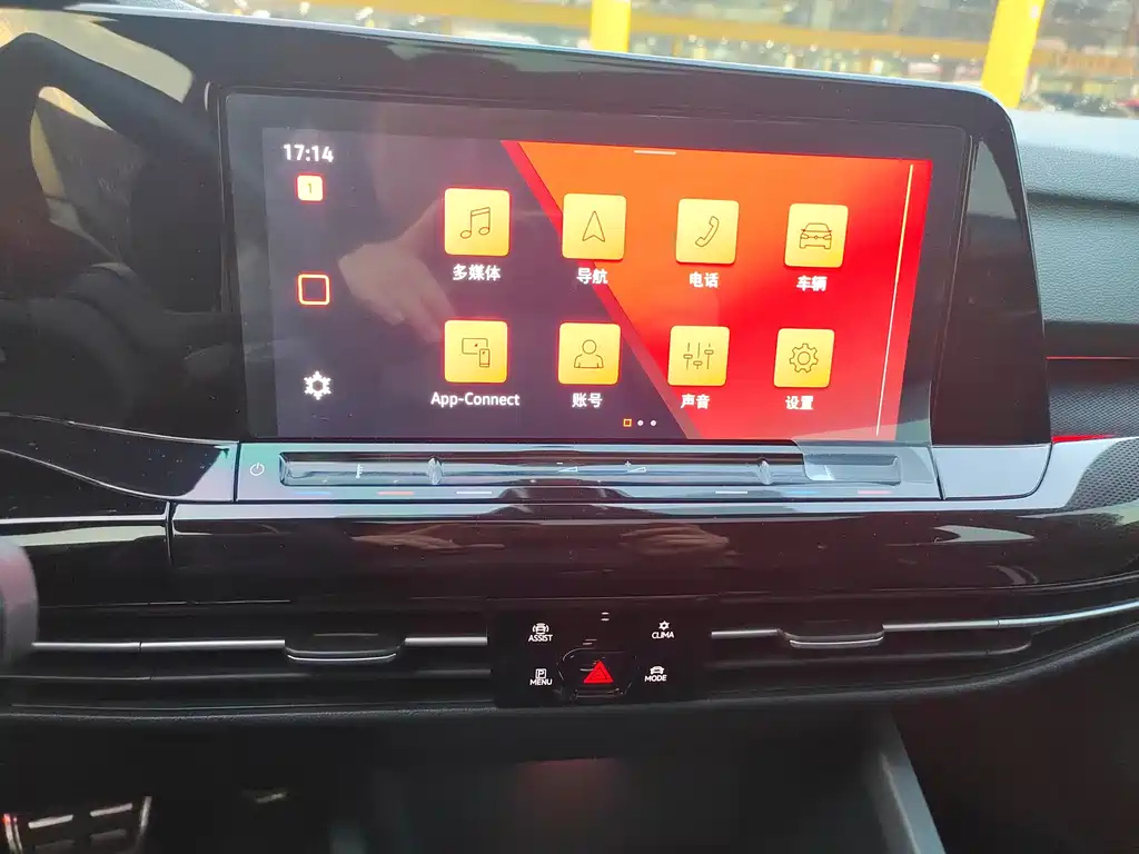VOLKSWAGEN GOLF 2021