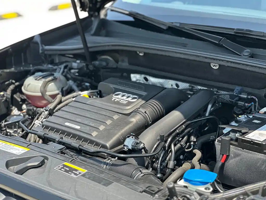 AUDI Q2L 2018