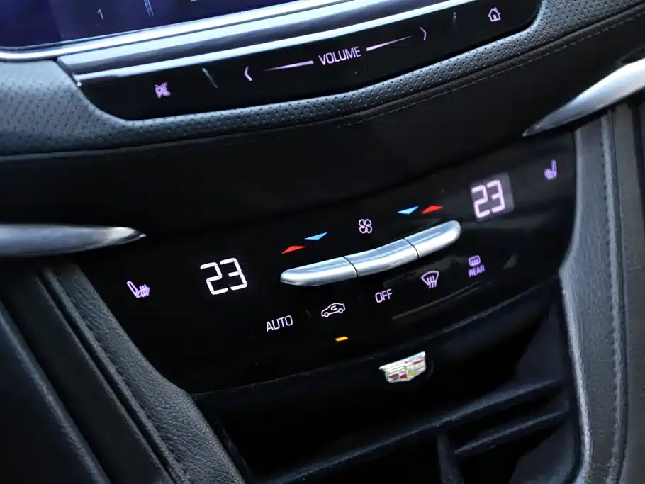 CADILLAC XT5 2019
