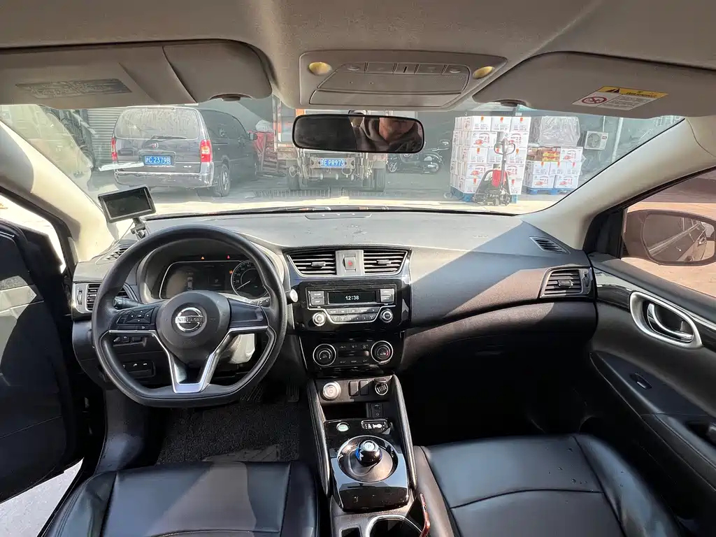 NISSAN SYLPHY . E-POWER 2020