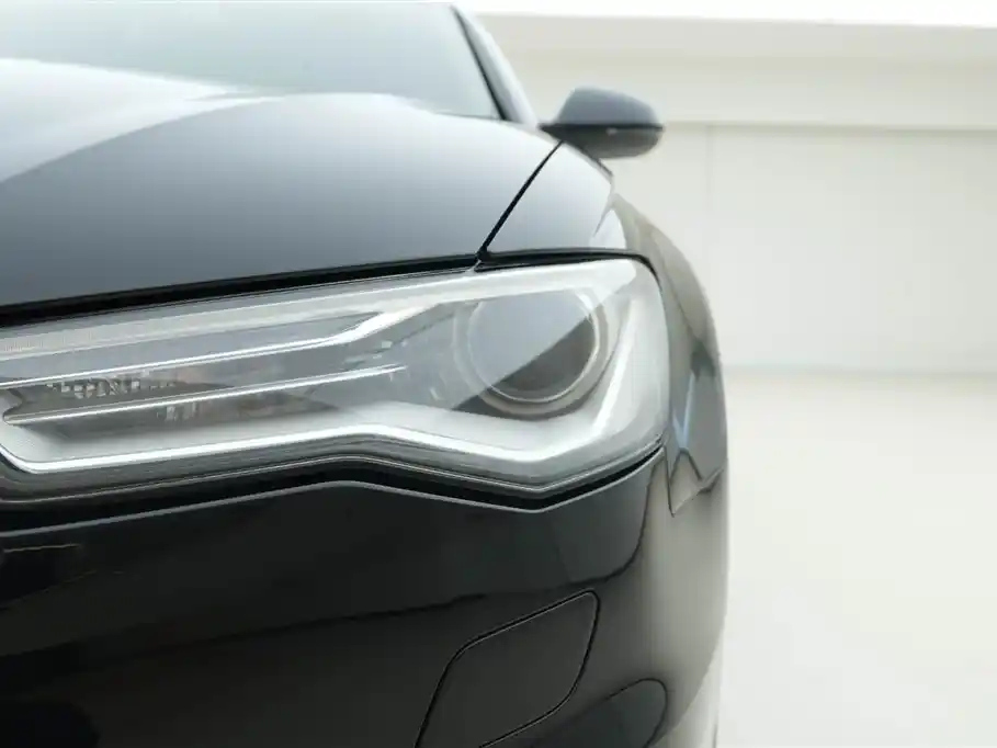 AUDI A6L 2016