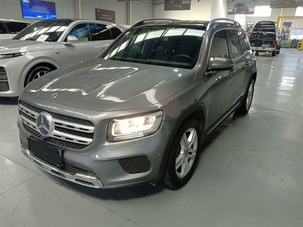 MERCEDES BENZ GLB 2020