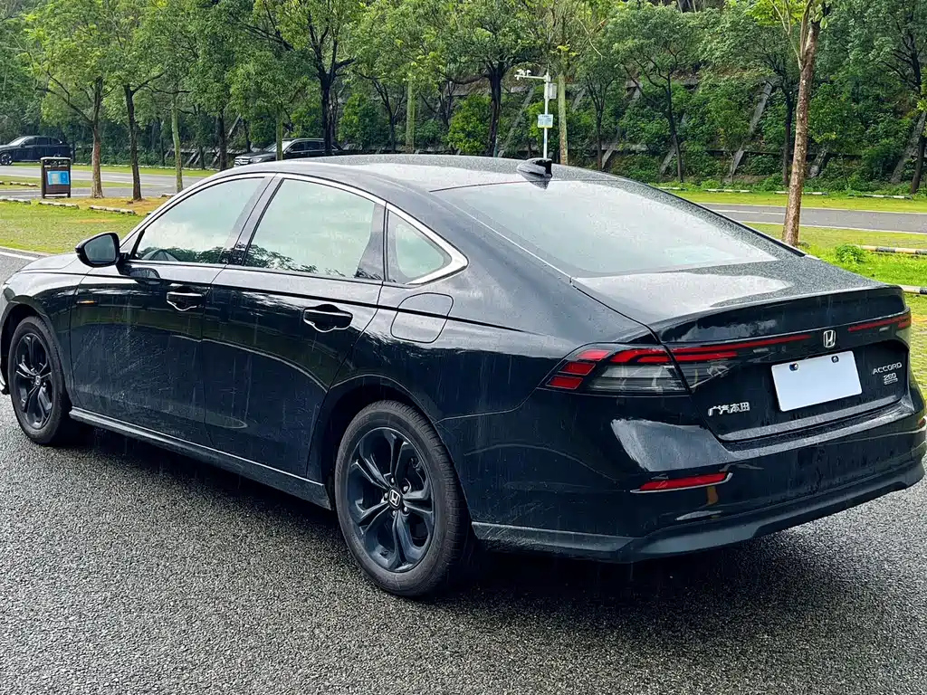 HONDA ACCORD 2025