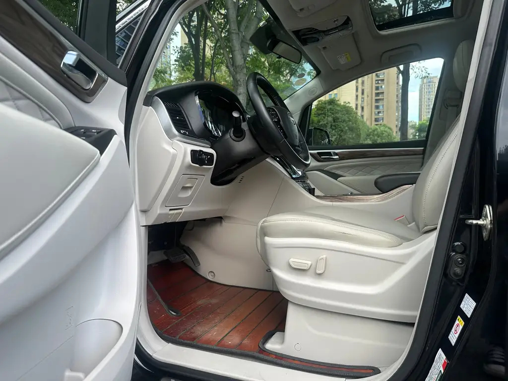 TRUMPCHI M8 2018