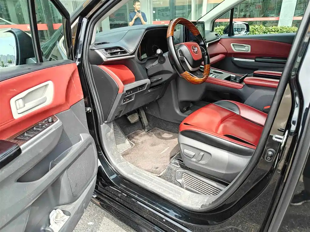 TOYOTA SIENNA SIENNA 2023