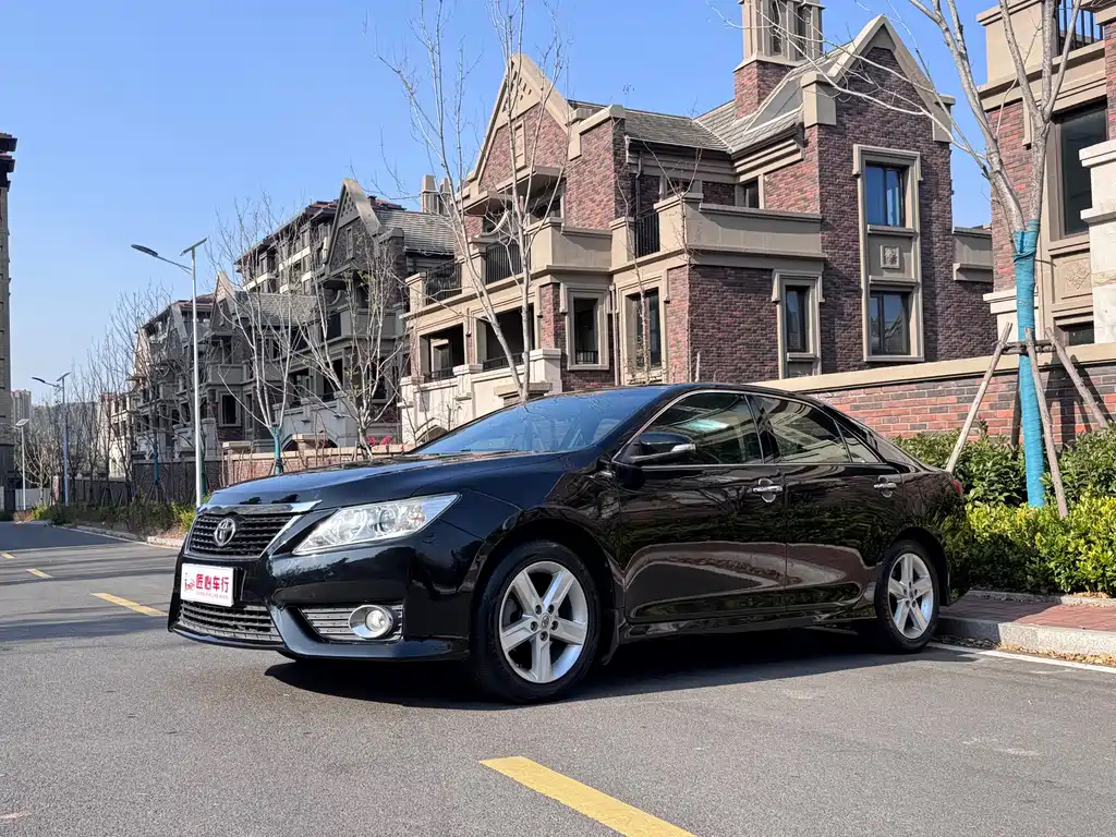 TOYOTA CAMRY 2012
