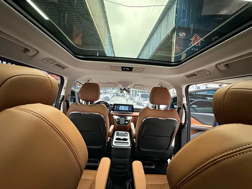 HONGQI HQ9 2023